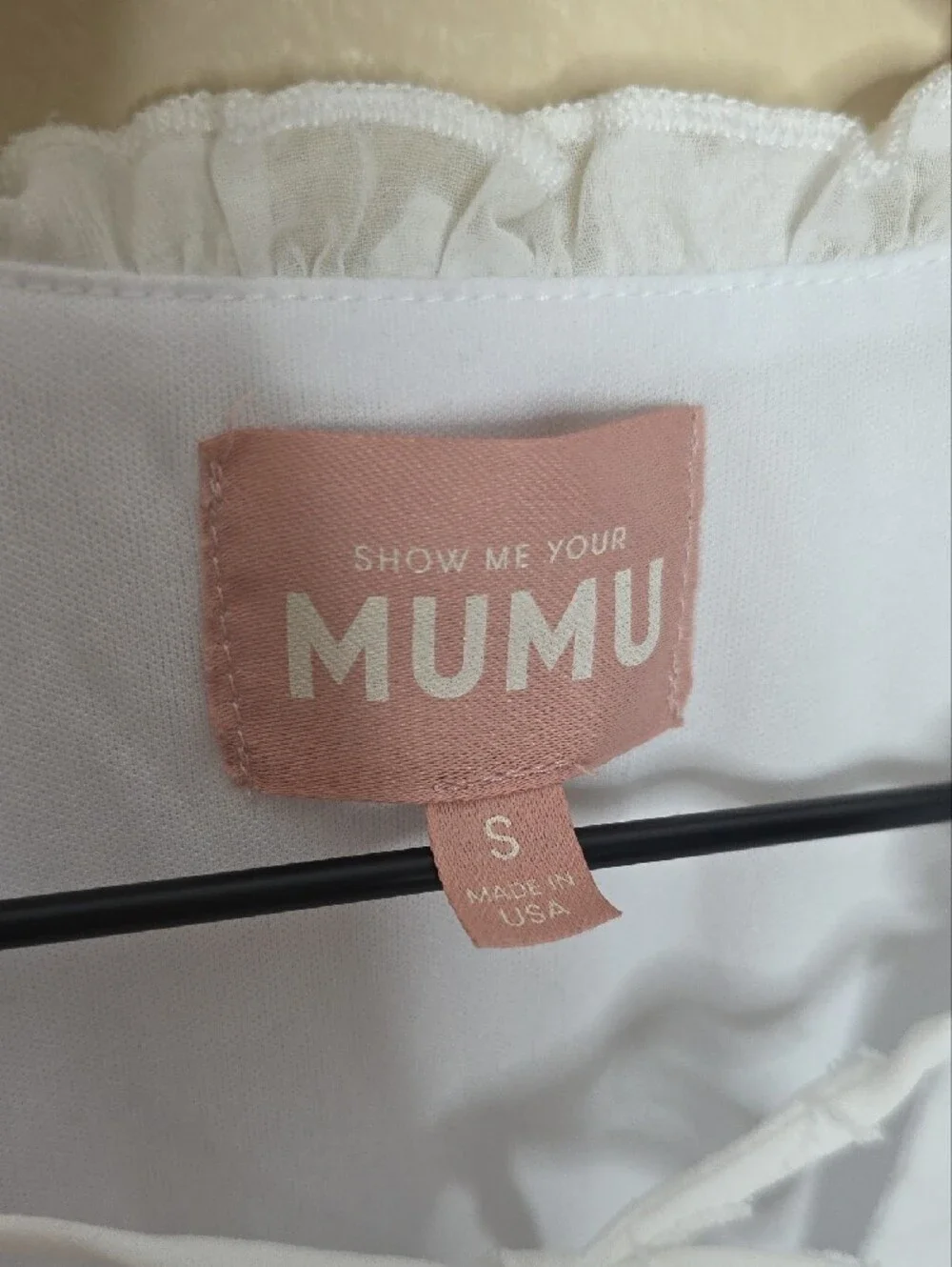 Show Me Your MuMu beautiful white